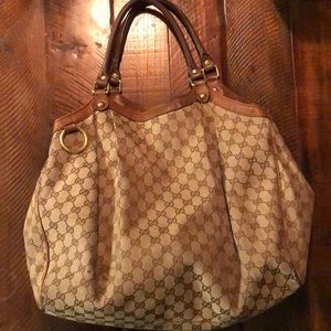 Gucci authentic large Sukey hobo bag